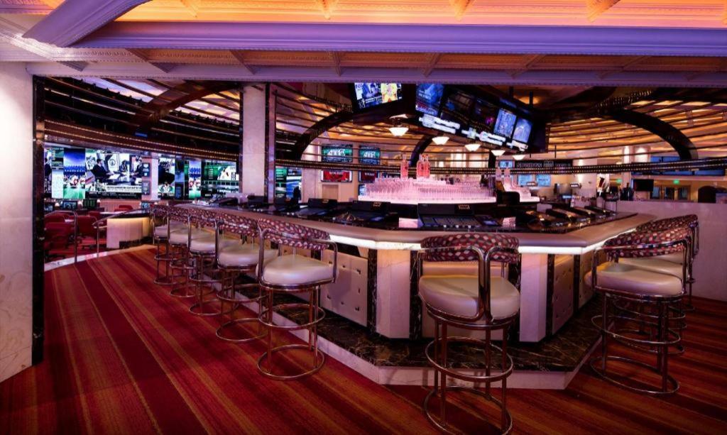 Peppermill Resort Spa Casino Reno Extérieur photo